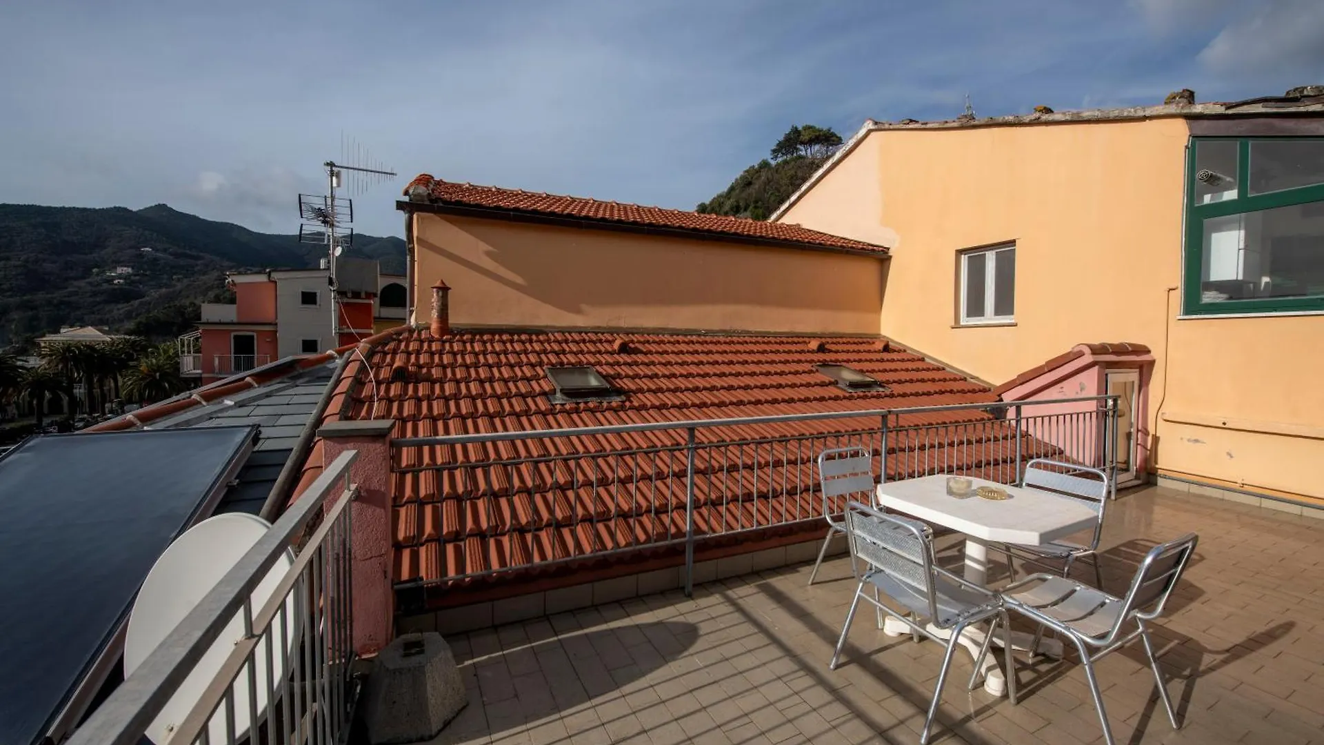 Appartamento 188B - Casa Di Nina Moneglia Con Terrazza - 2Min Dal Mare Italia