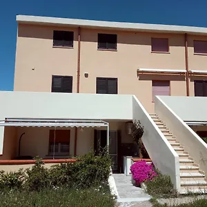 Con Veranda E Giardino A 75 M Dal Mare Castelsardo